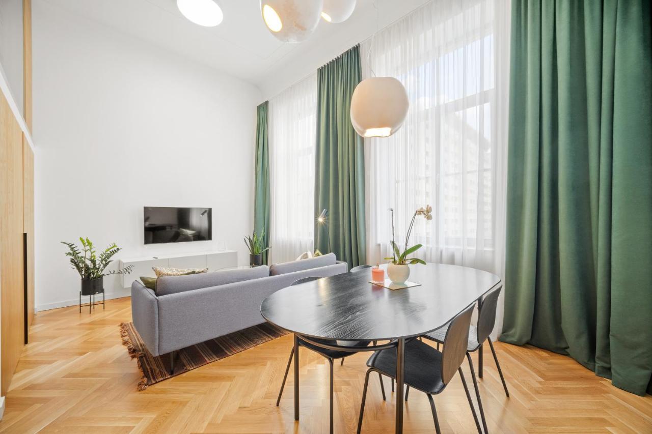 Owl Jazz Apartments - Luxury Apartments In The Heart Of The City คอนัส ภายนอก รูปภาพ